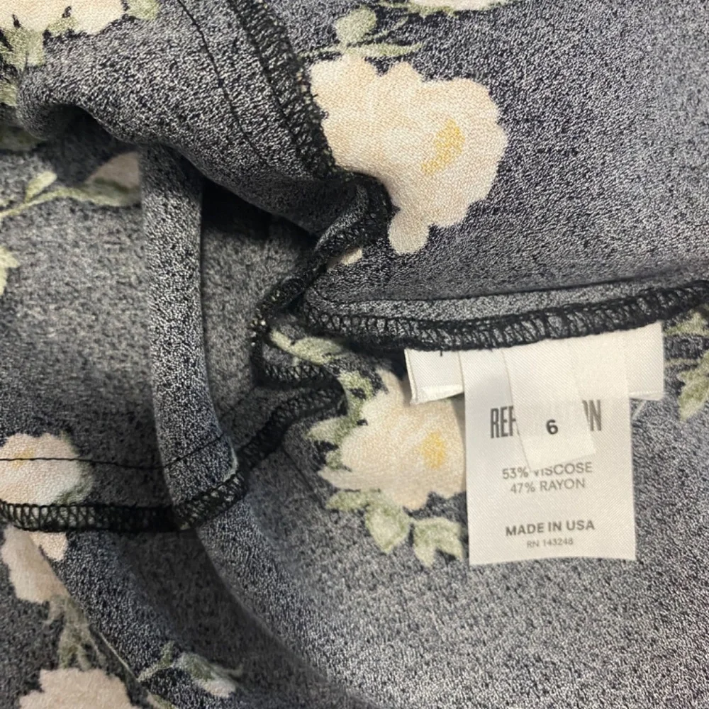 Reformation Floral Top - Picture 5 of 5